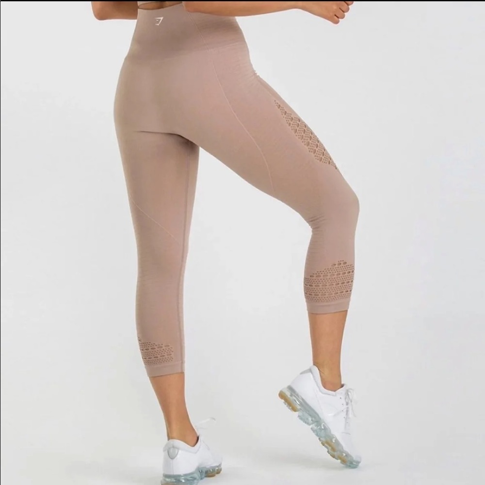 *SOLD* Gymshark Energy Seamless Cropped Leggings - Picture 2 of 5